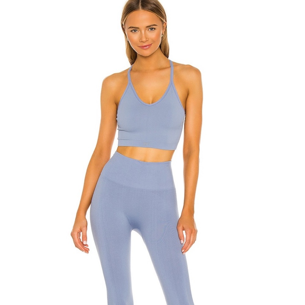 SET Active seamless set